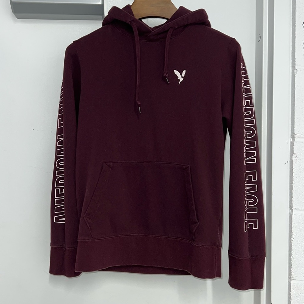 American Eagle Men’s Small Burgundy Super Soft Pullover Hoodie
